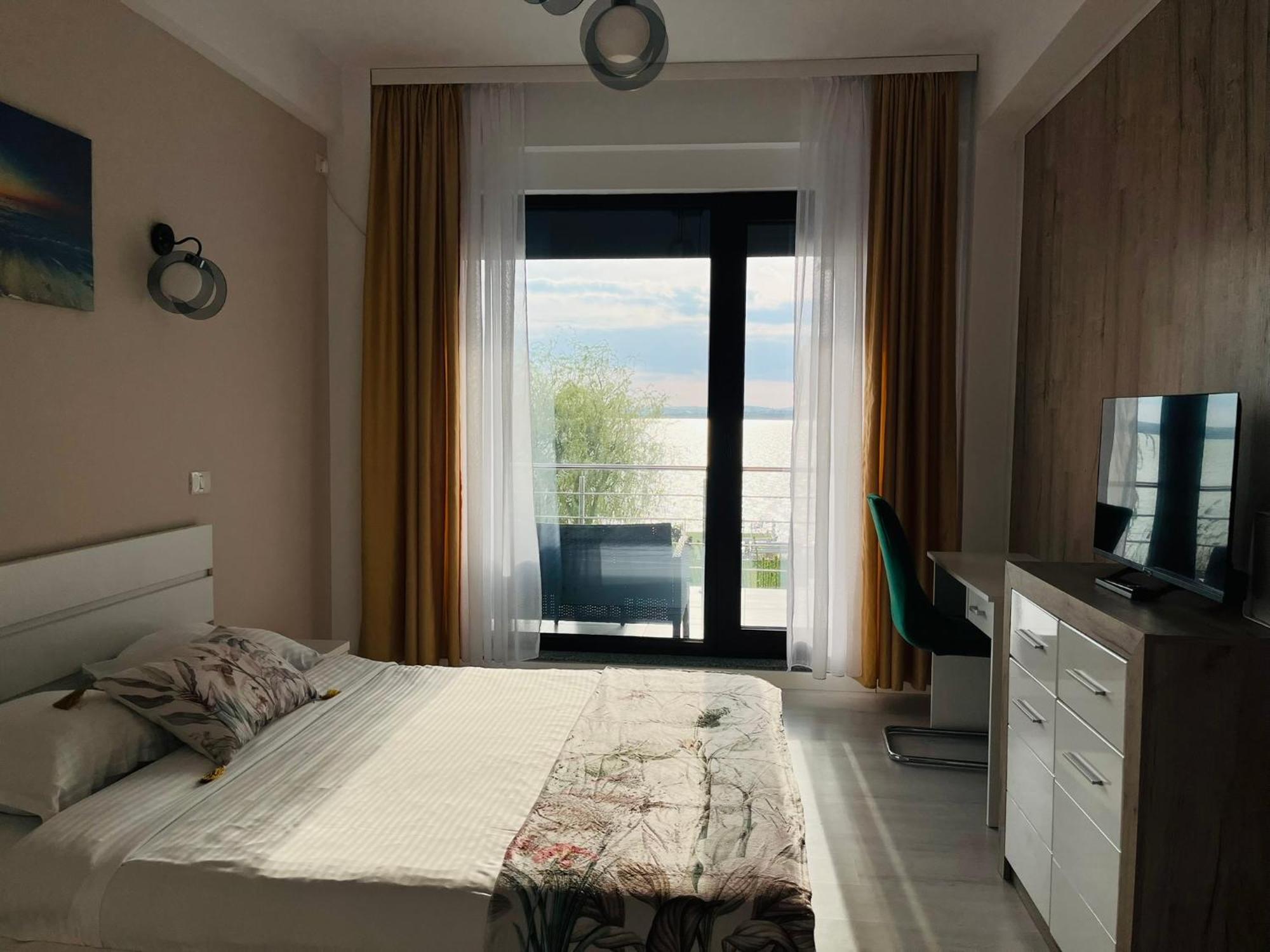 Roapart- Sunset Dream Apartament 2 Dormitoare Vedere Lac Si Parcare Mamaia Exterior foto